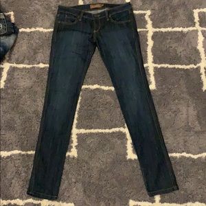 Frankie B. Skinny jeans.